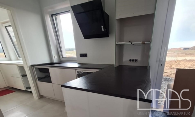 Babenhausen Laminam Arbeitsplatten und Rückwände Ardesia Bianco a Spacco