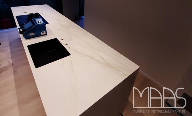 Bensheim Dekton Arbeitsplatten und Rückwand Rem