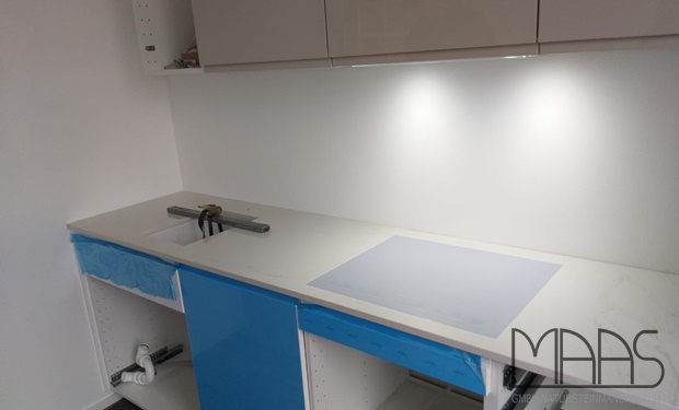 Bonn IKEA Küche mit Dekton Arbeitsplatten Glacier