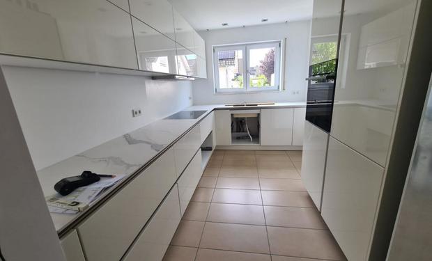 Bonn Porcelanosa Arbeitsplatten und Rückwände Aria White