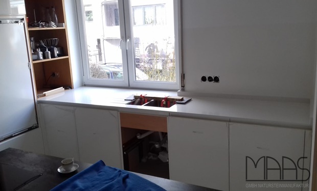 Bremen Caesarstone Arbeitsplatten und Wischleisten 4600 Royal Snow