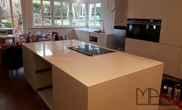 Essen Silestone Arbeitsplatten Blanco Zeus Extreme