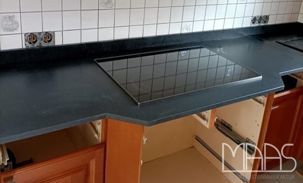 Euskirchen Granit Arbeitsplatten und Wischleisten Nero Assoluto Zimbabwe