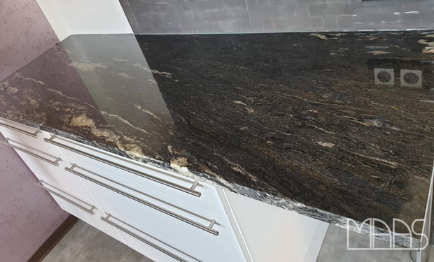 Friedberg Granit Arbeitsplatten Black Cosmic