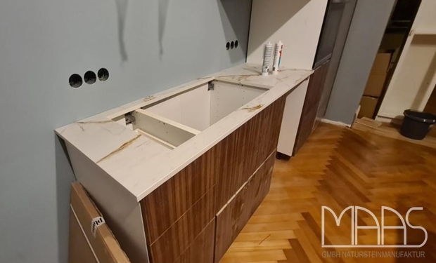 Hamburg Dekton Arbeitsplatten und Seitenwangen Reverie