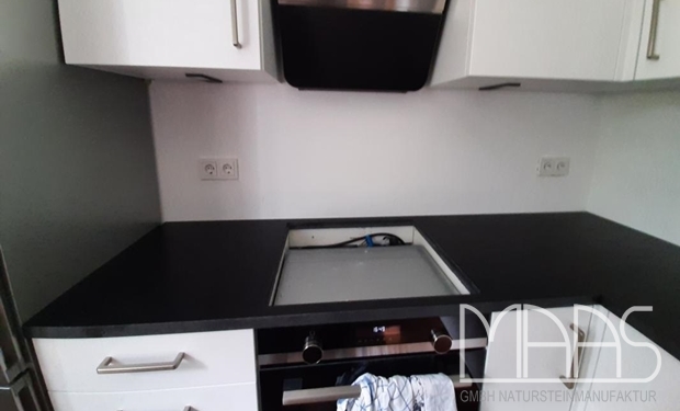 Granit Arbeitsplatten und Fensterbank