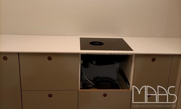 Hamburg IKEA Küche mit Silestone Arbeitsplatten Yukon