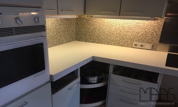 Hürth Silestone Arbeitsplatten Blanco Stellar