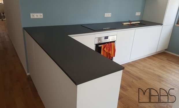 Köln Caesarstone Arbeitsplatten Raven