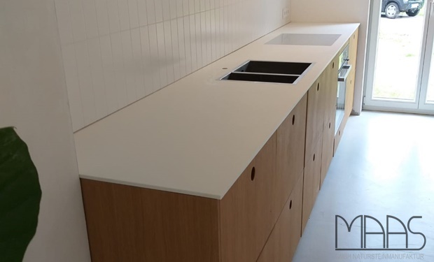 Köln IKEA Küche mit SapienStone Arbeitsplatten Uni Ice