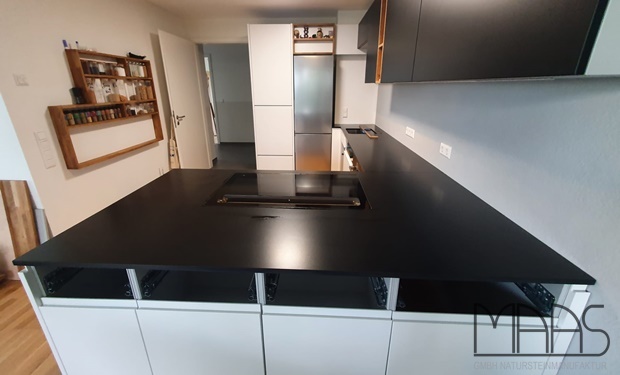 Korntal-Münchingen Silestone Arbeitsplatten Negro Tebas