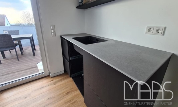 Neunkirchen-Seelscheid Infinity Arbeitsplatten Concrete Grey