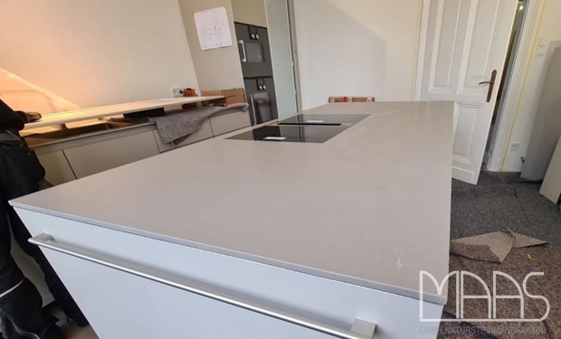 Neuwied Caesarstone Arbeitsplatte 4004 Raw Concrete