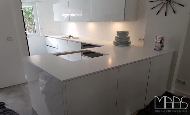 Nürnberg Caesarstone Arbeitsplatten  1141 Pure White / Perfect White