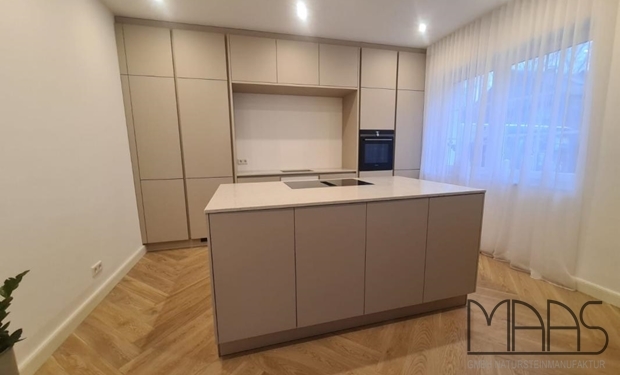 Oberhausen Caesarstone Arbeitsplatten 6131 Bianco Drift
