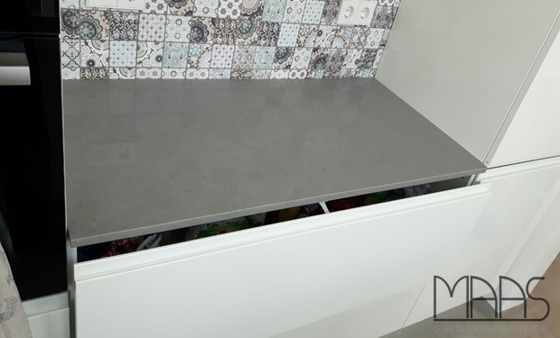 Rastatt Caesarstone Arbeitsplatte Oyster