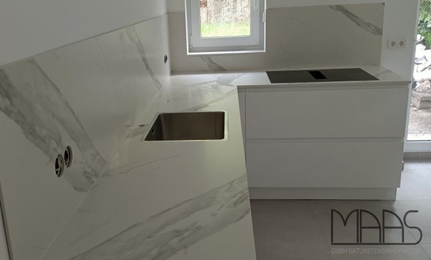 Dekton Arbeitsplatten, Rückwände und Fensterbänke