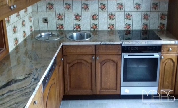 Wesseling Granit Arbeitsplatten Atlantic Yellow