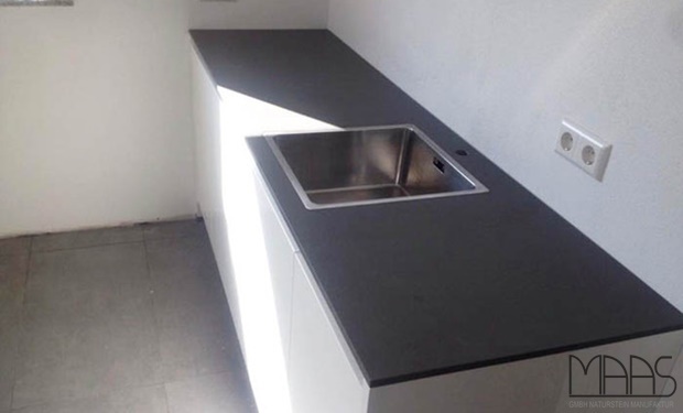 Wien Caesarstone Arbeitsplatten Raven