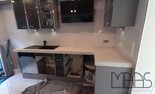 Wipperfürth Dekton Arbeitsplatten und Rückwände Lunar