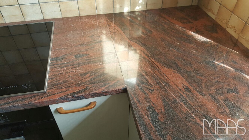 Polierte Arbeitsplatten aus dem Granit Multicolor Guayana