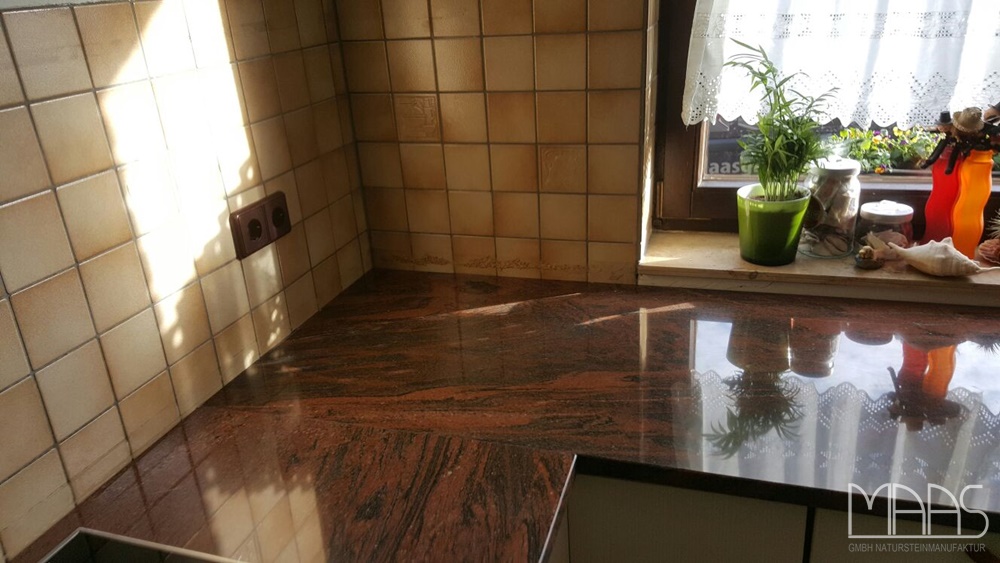 Granit Arbeitsplatten Multicolor Guayana in 3 cm Stärke