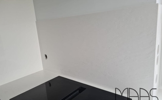 Ceranfeld in der Laminam Arbeitsplatte Ardesia Bianco a Spacco