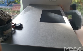 Kücheninsel mit Dekton Arbeitsplatte Kreta