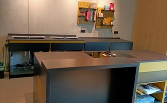 Dekton Arbeitsplatten und Wischleisten Sirius in Berlin montiert