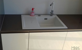 Silestone Unsui mit polierter Oberfläche und 1,2 cm Stärke Material