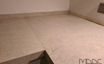 Dekton Arbeitsplatten und Wischleisten Lunar in Bochum montiert