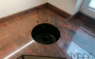 Granit Arbeitsplatte Multicolor Rot India mit Unterbauspüle