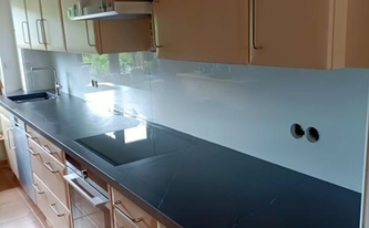 Dekton Arbeitsplatten Kelya auf der Küchenzeile in Bonn montiert