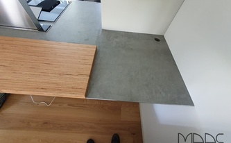 Dekton Arbeitsplatte Kreta mit Ausklinkung und Bohrung