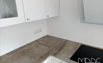 Granit Arbeitsplatte Astoria Ivory mit Ceranfeld