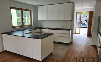 Montage in Bonn der Granit Arbeitsplatten New Aracruz Black