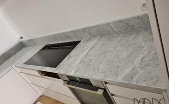 Ceranfeld in die Marmor Arbeitsplatte Bianco Carrara C