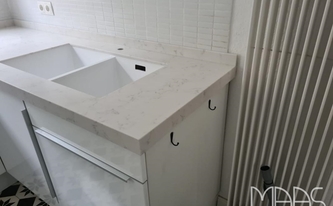 Montage der Silestone Arbeitsplatten Lagoon in Bonn
