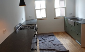 IKEA Küche in Bornheim mit Marmor Arbeitsplatten Belgisch Granit
