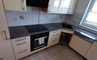 Montage in Bottrop der Granit Arbeitsplatten Paradiso Chiaro