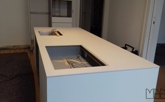 Kücheninsel mit einer Dekton Zenith Arbeitsplatte