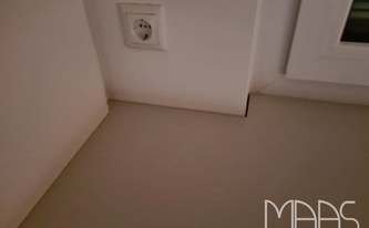 Ausklinkung in der Silestone Arbeitsplatte Desert Silver