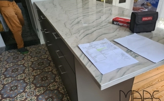 Kücheninsel mit Granit Arbeitsplatte Dakar