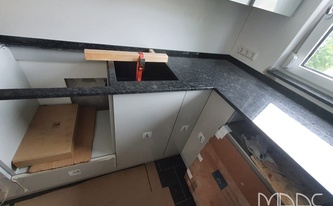 Granit Arbeitsplatten Steel Grey mit 2 Ausschnitten