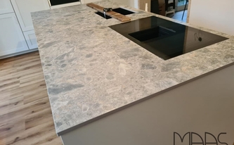 2 cm dicke Dekton Arbeitsplatte GK07 Ceppo