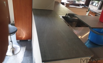 Neolith Arbeitsplatten Aspen Grey in Düren montiert