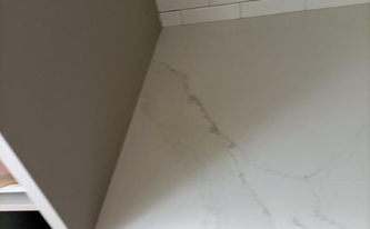 Polierte Compac Arbeitsplatten Unique Calacatta