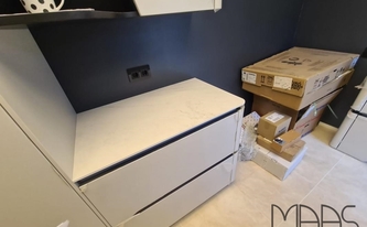 Porcelanosa Arbeitsplatte Glem White mit gerundeter Ecke