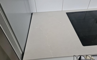Silestone Arbeitsplatte Desert Silver in 3 cm