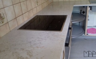 Polierte Silestone Arbeitsplatten Pulsar